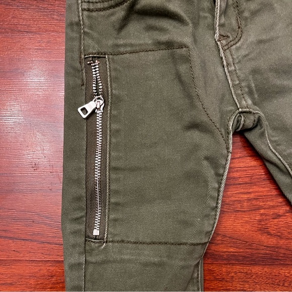 Haus of JR Pants - Size 2T - Picture 3 of 4